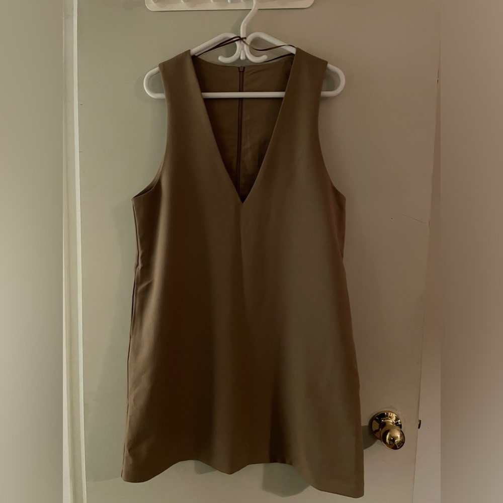 Uniqlo GU Beige Pinafore Dress with pockets and lining